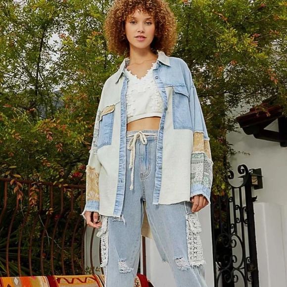 New! POL Oversized Contrast Denim Ivory Fabric Panels Button Down Shacket - Picture 3 of 13